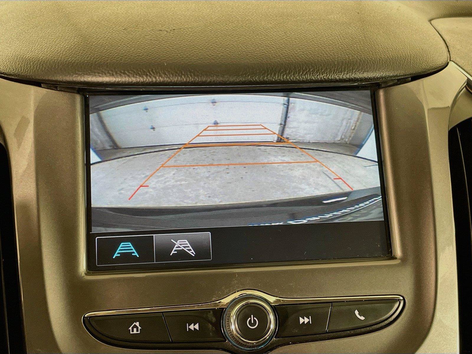 Used 2017 Chevrolet Cruze LT FWD image 6