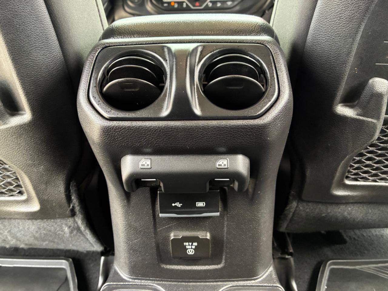 Used 2019 Jeep Wrangler Unlimited Rubicon AWD/4WD image 28