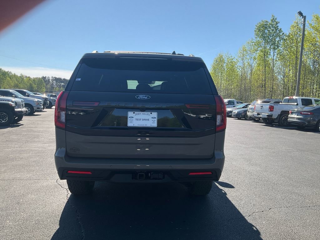 New 2026 Ford Expedition Tremor image 6