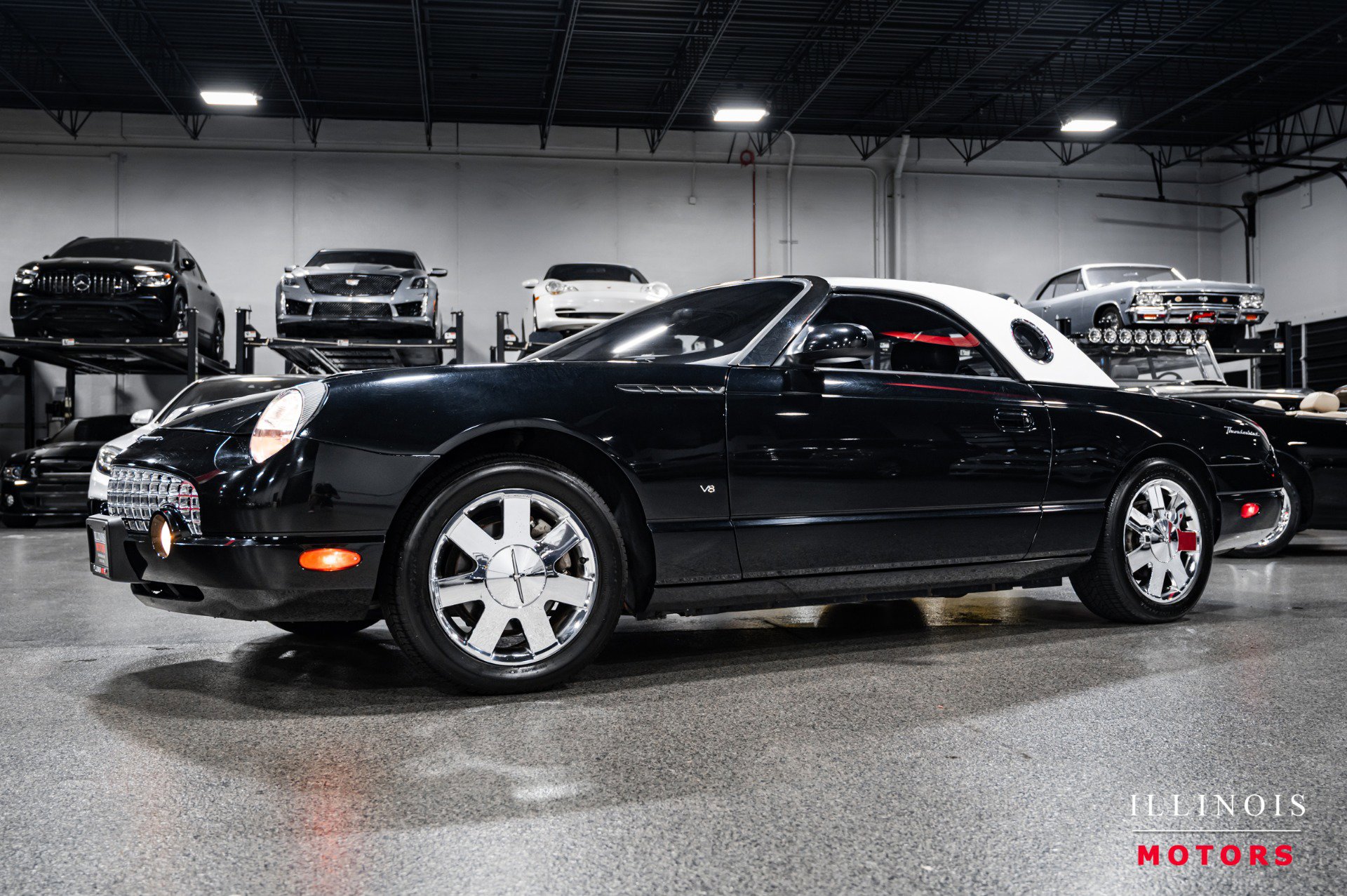 Used 2003 Ford Thunderbird Deluxe image 1