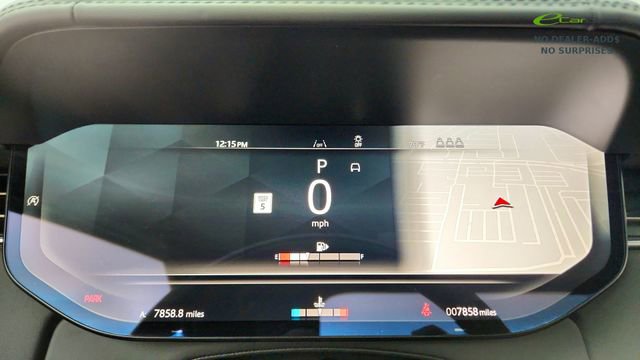 Used 2025 Land Rover Range Rover SE image 36