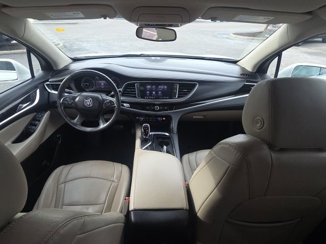 Used 2020 Buick Enclave Essence image 18