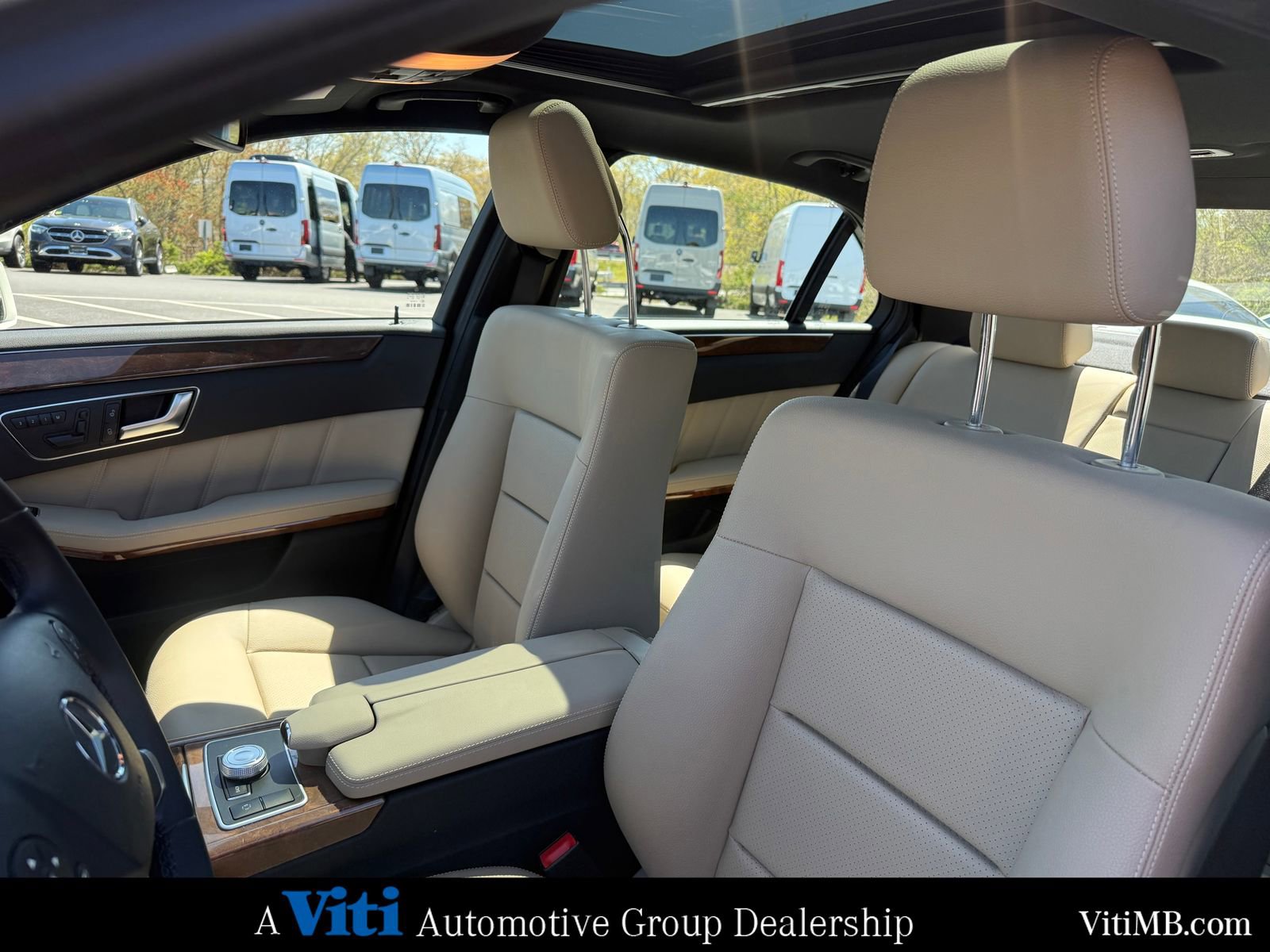Used 2012 Mercedes-Benz E 350 4MATIC Sedan image 18