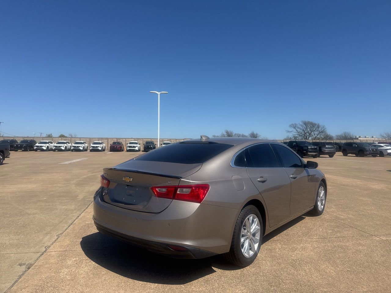 Used 2023 Chevrolet Malibu LT w/ Driver Confidence Package image 20