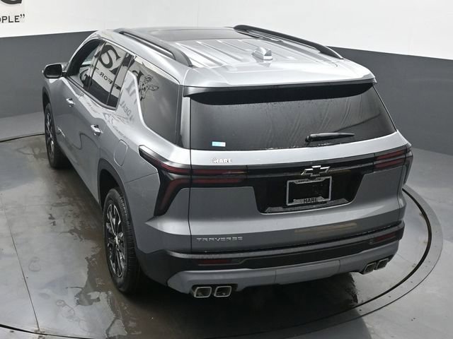 New 2026 Chevrolet Traverse LT w/ Sun and Wheel Package FWD image 36