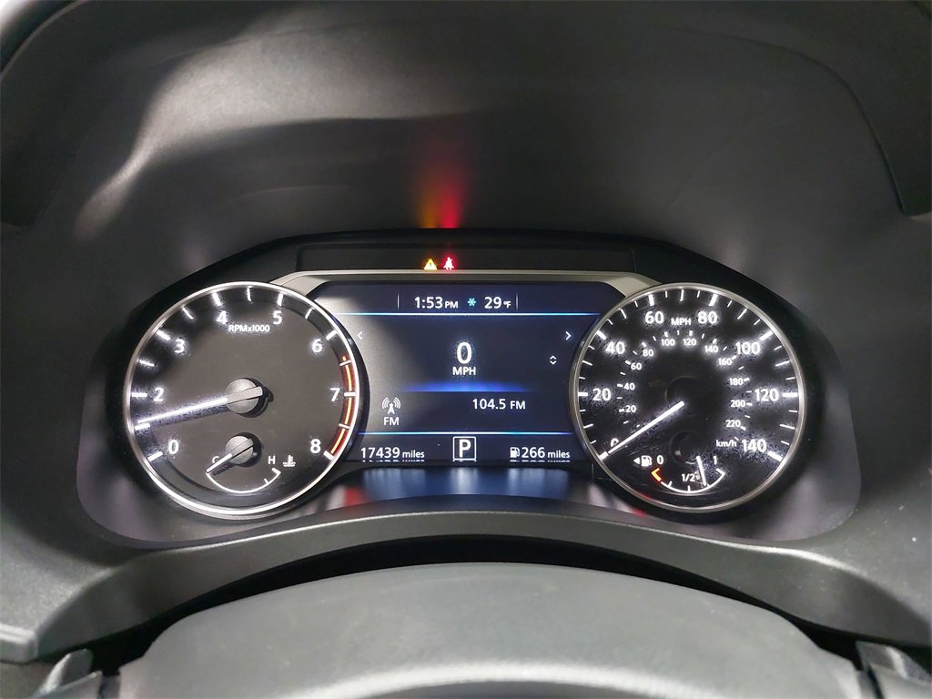 Used 2025 Nissan Altima 2.5 SR image 18