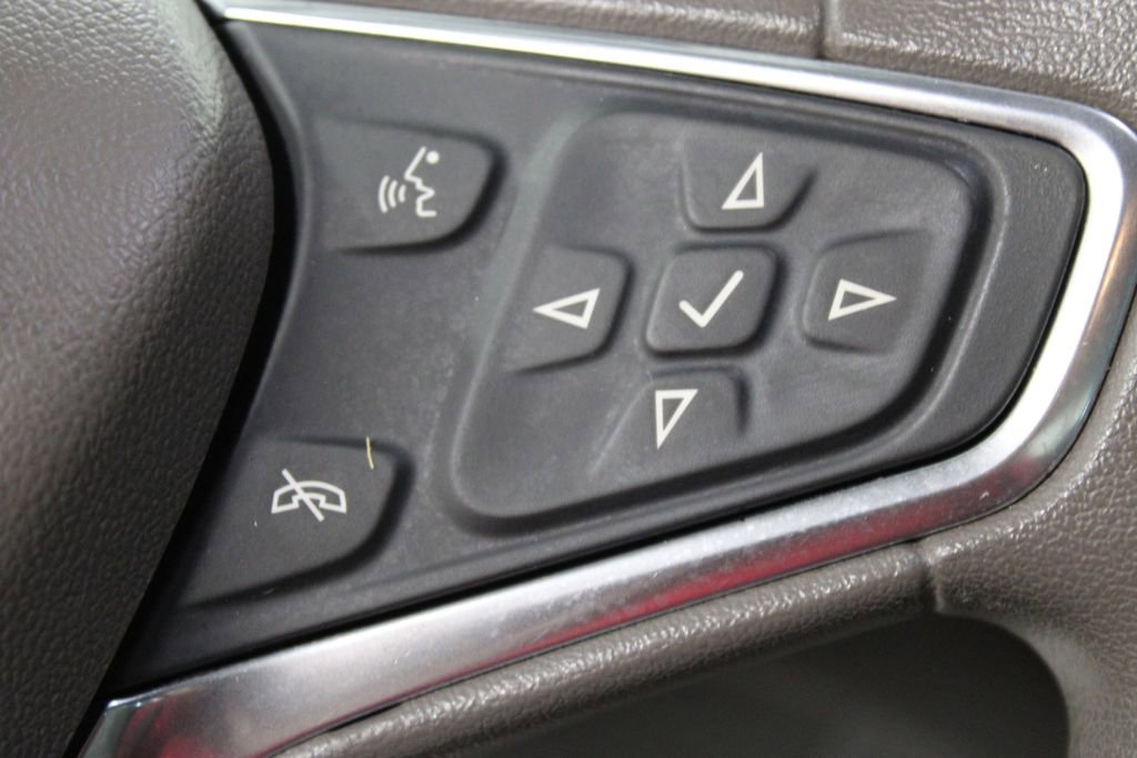 Used 2017 Chevrolet Malibu LS image 32