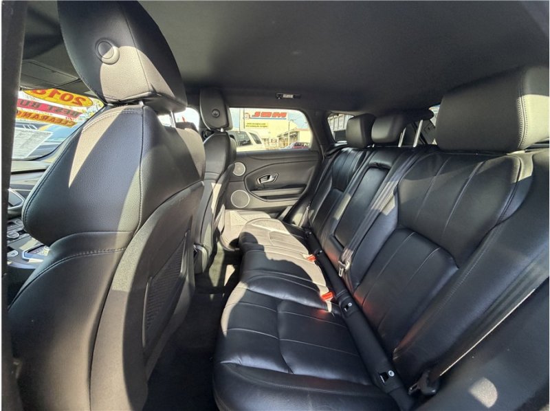 Used 2018 Land Rover Range Rover Evoque AWD/4WD image 22