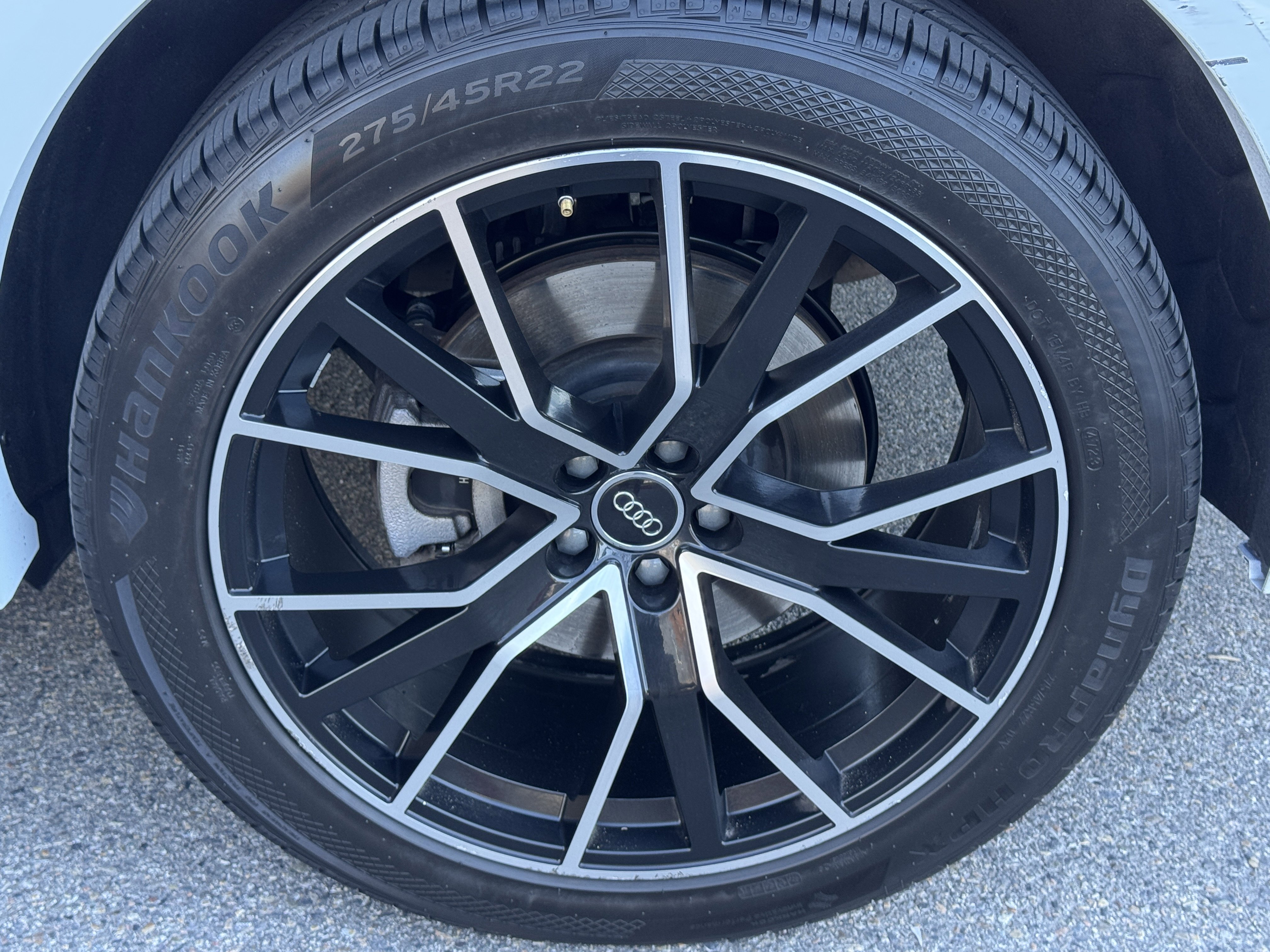 Used 2020 Audi Q8 Premium w/ Black Optic Package image 14