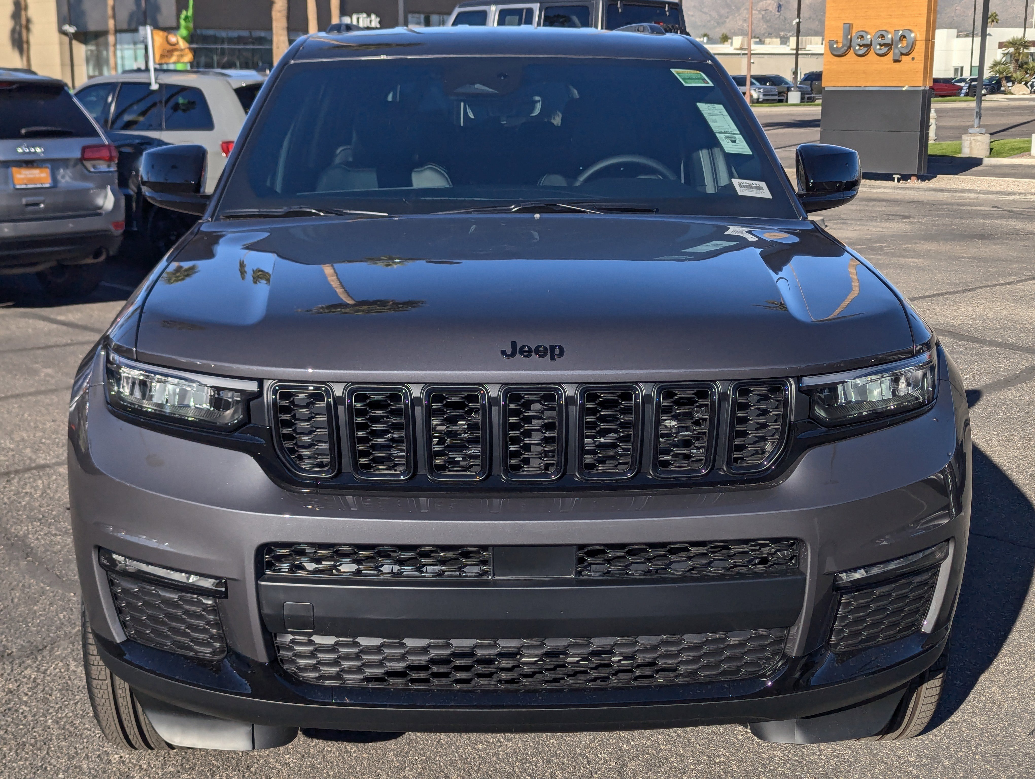 New 2025 Jeep Grand Cherokee L Limited image 6