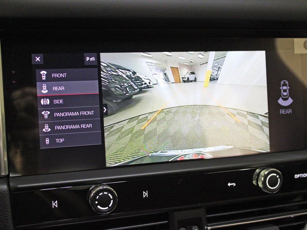Certified 2026 Porsche Macan Turbo AWD/4WD image 27