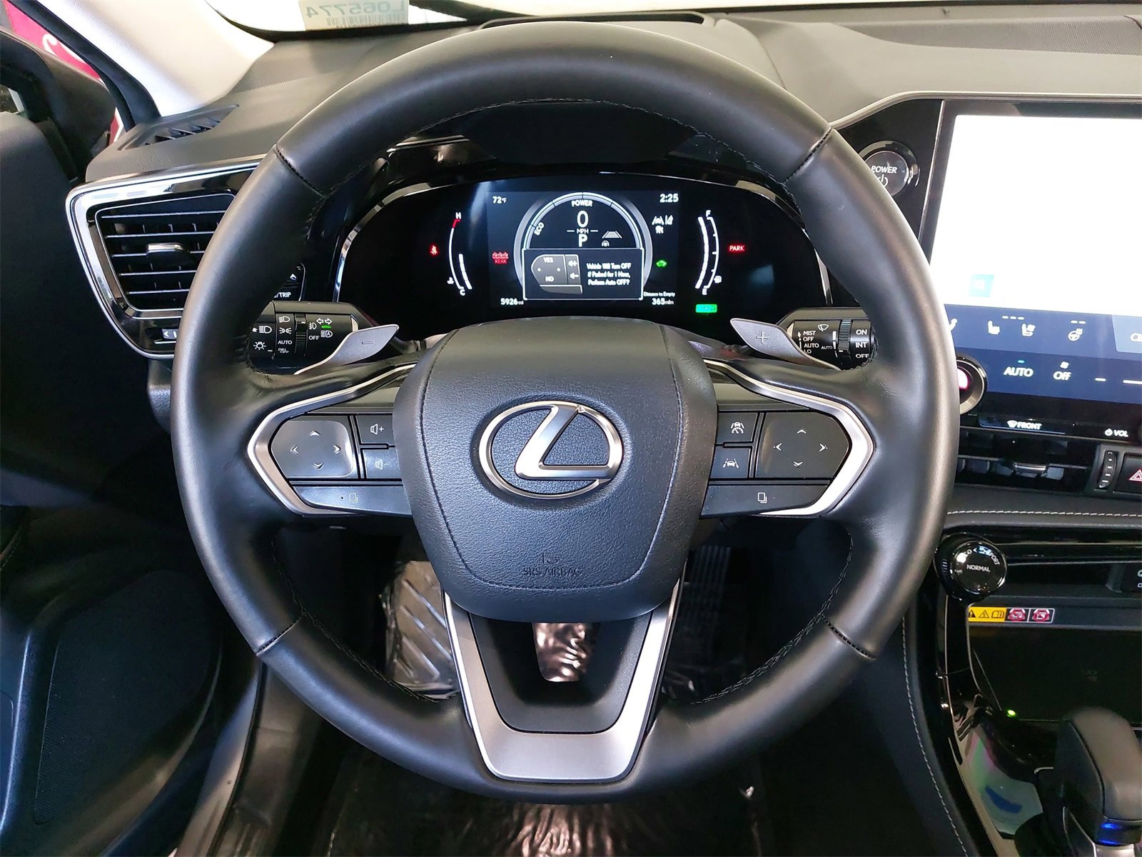 Used 2025 Lexus NX 350h AWD w/ Premium Package image 17
