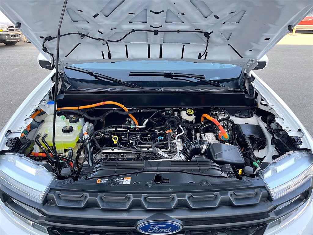 Used 2023 Ford Maverick Lariat image 29