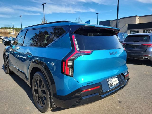 New 2026 Kia EV9 Land w/ Nightfall Edition Package image 8
