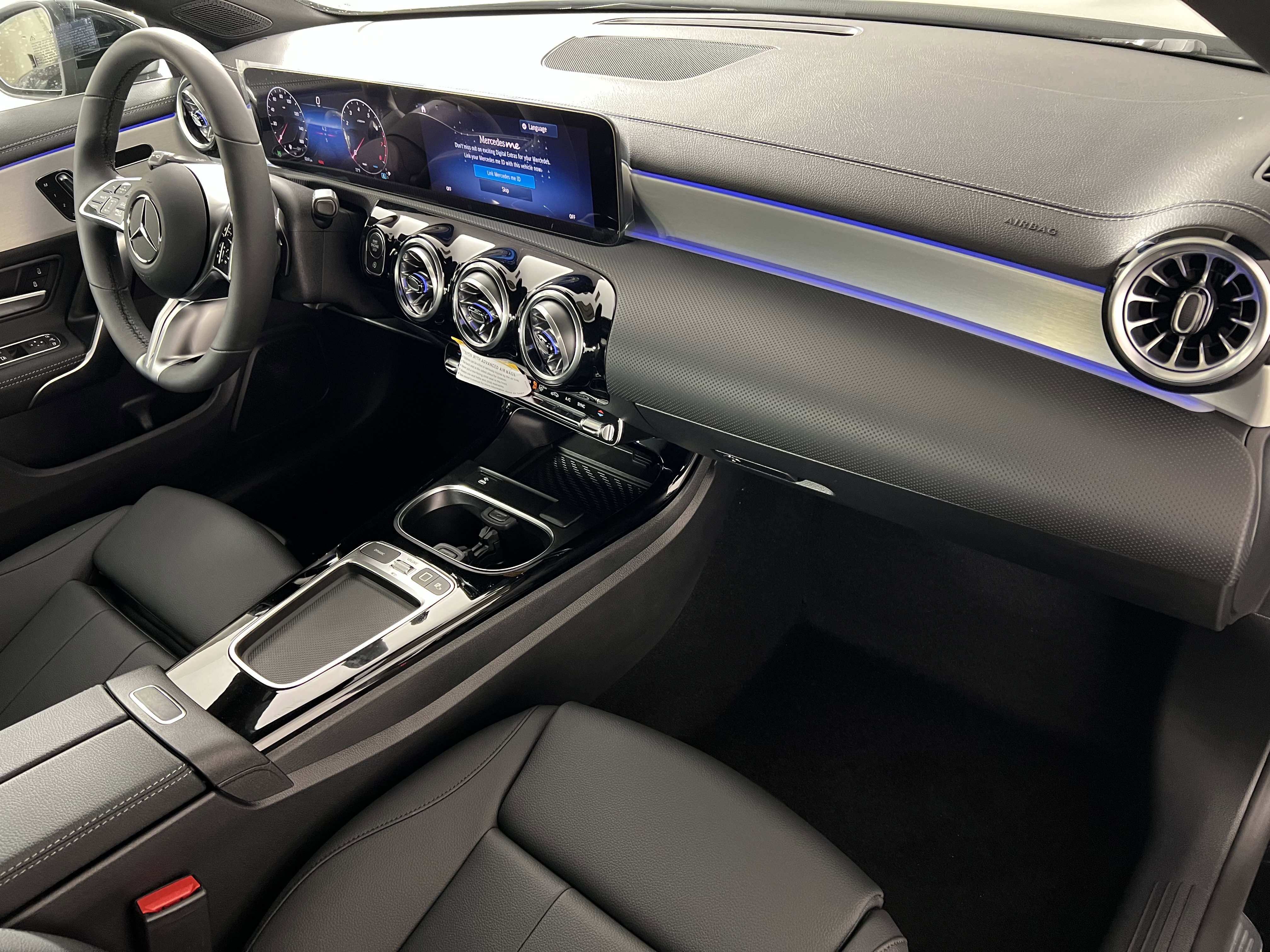 New 2026 Mercedes-Benz CLA 250 4MATIC image 26