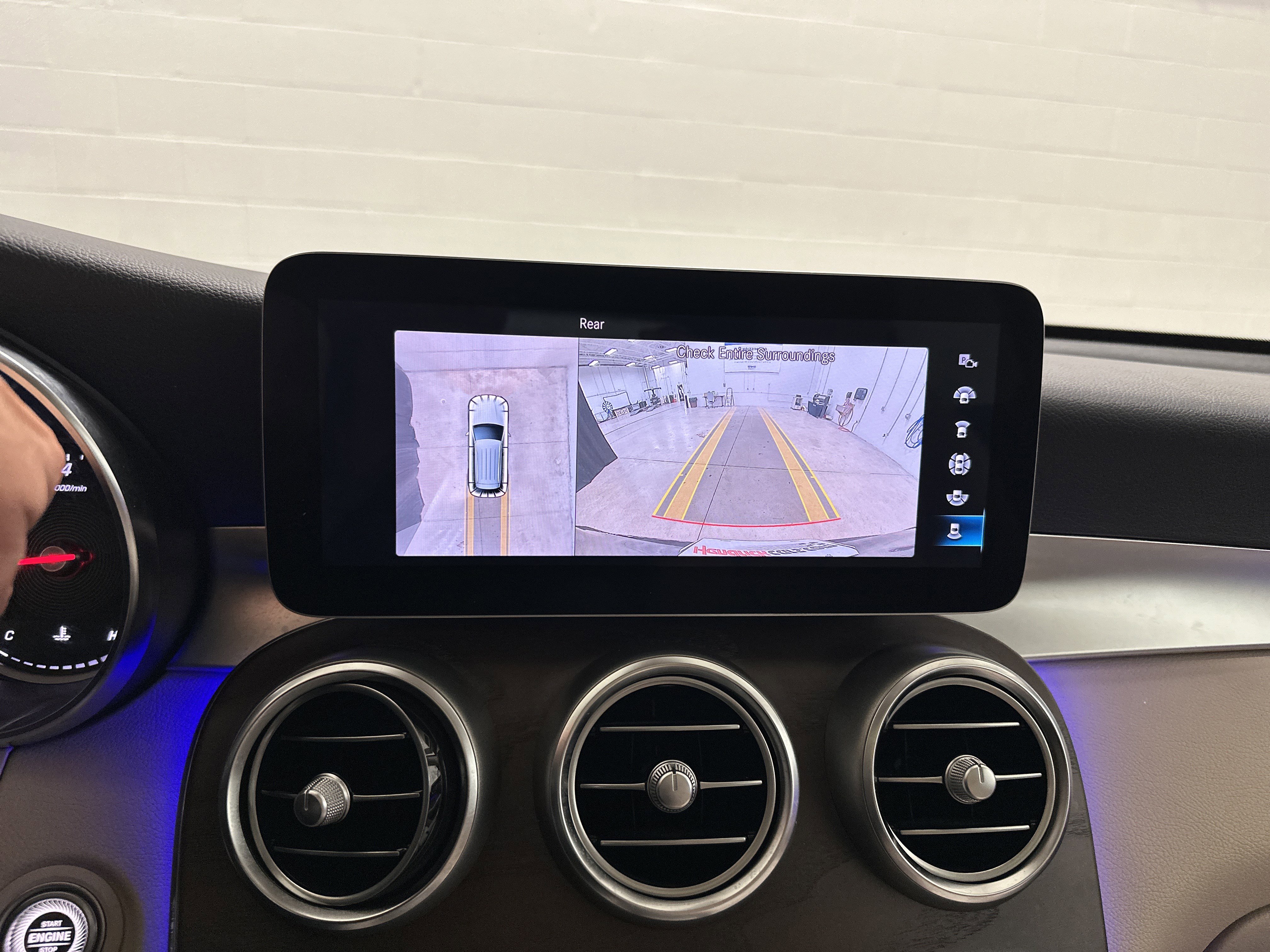 Used 2020 Mercedes-Benz GLC 300 4MATIC image 26