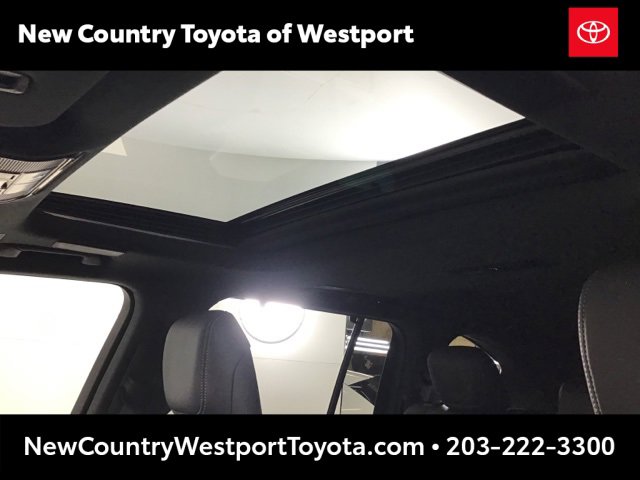 Used 2024 Lexus LX 600 4WD w/ Luxury Package image 14