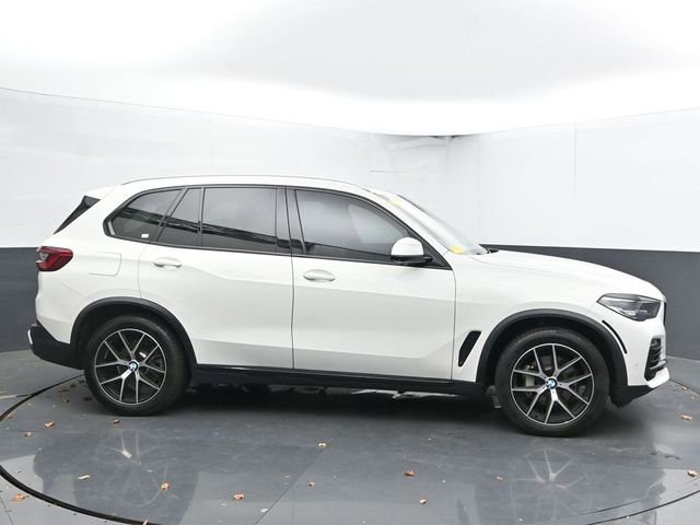 Used 2019 BMW X5 xDrive40i w/ Convenience Package image 11