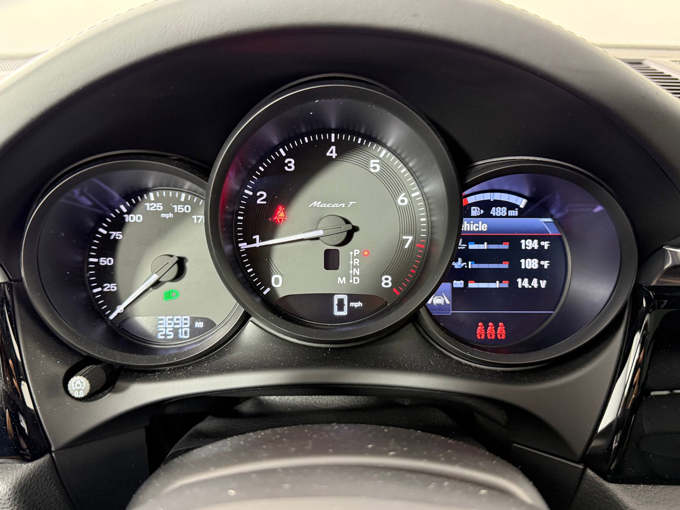 New 2025 Porsche Macan Turbo image 25