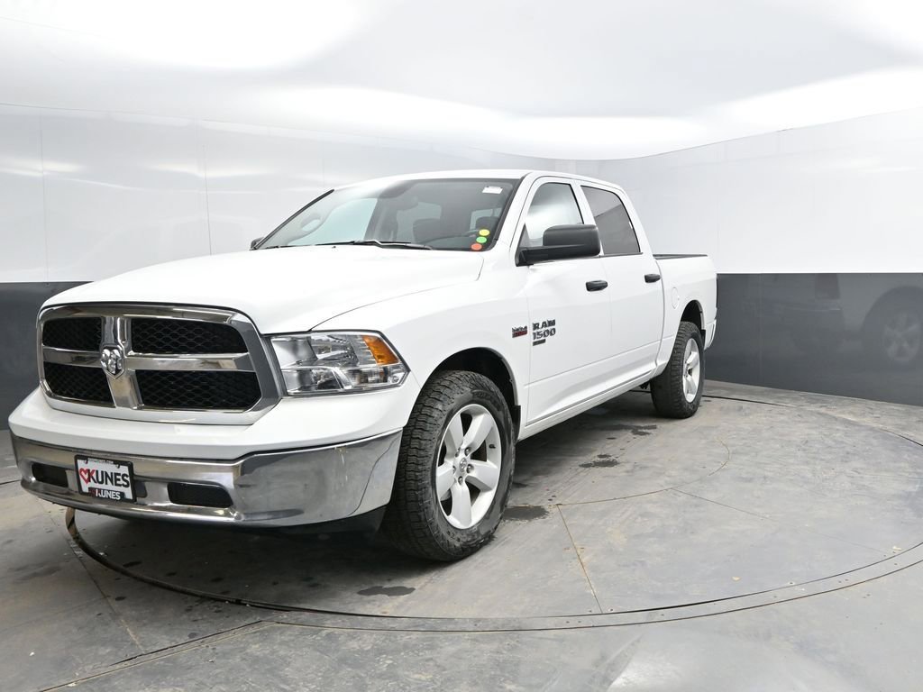 Used 2023 RAM 1500 Classic SLT image 4