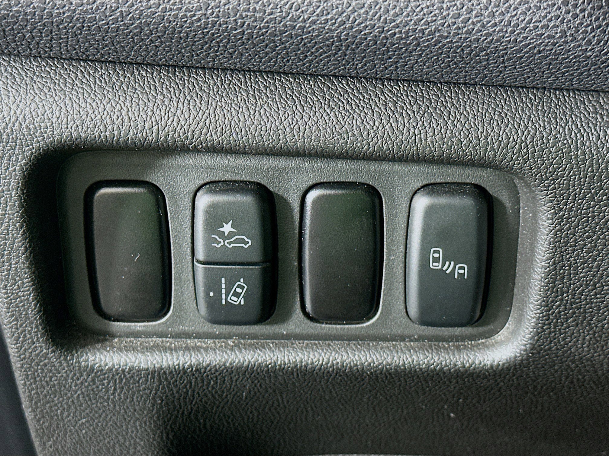 Used 2024 Mitsubishi Outlander Sport SE image 17