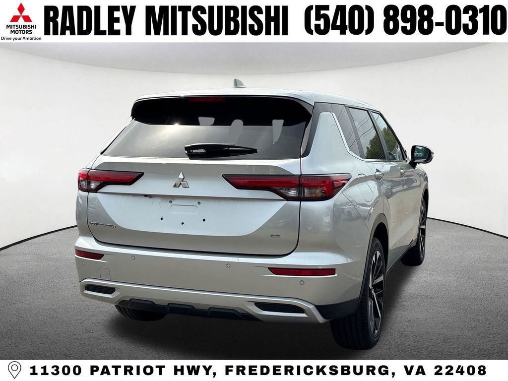 Used 2024 Mitsubishi Outlander SE FWD image 20