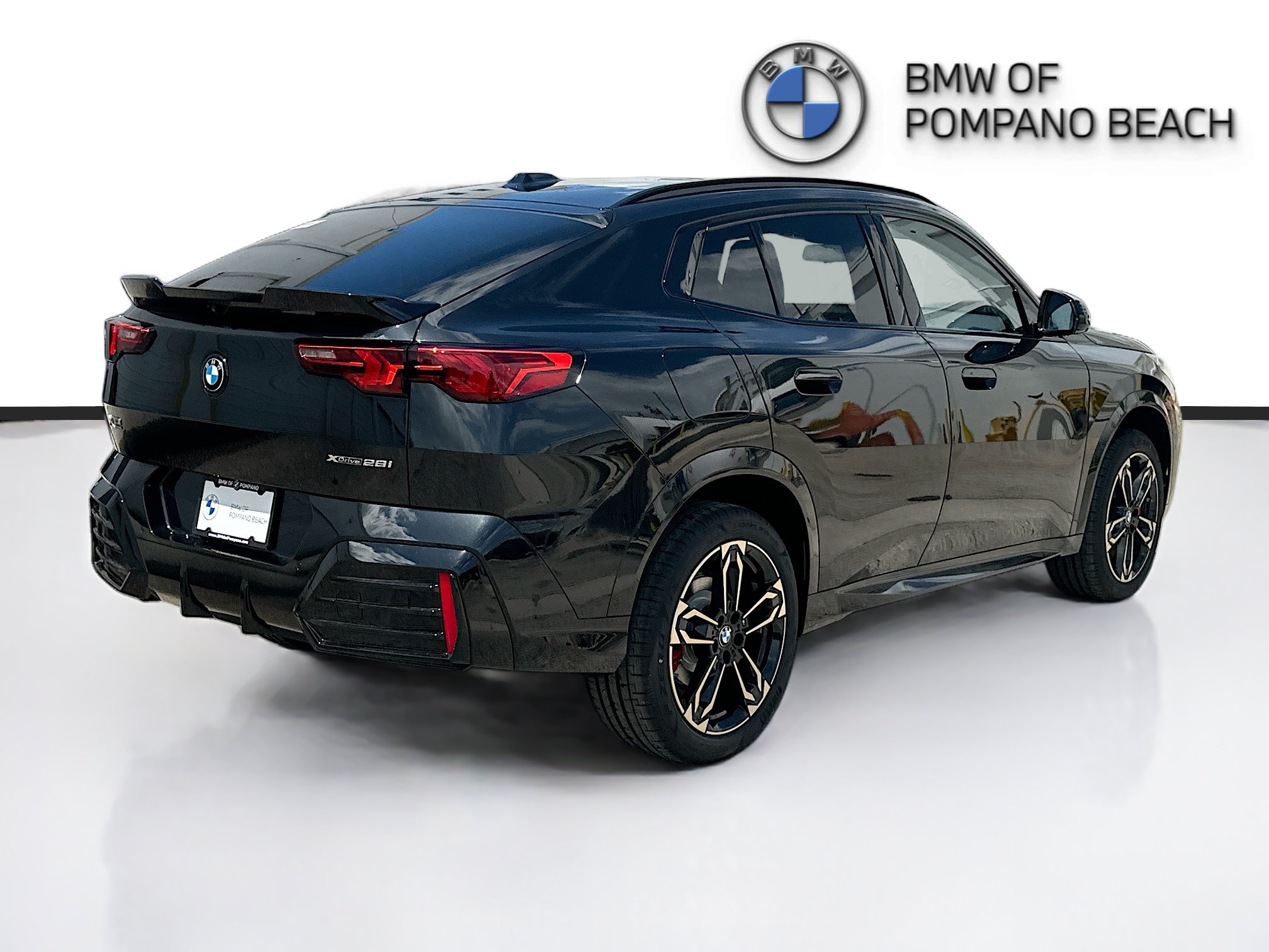 New 2026 BMW X2 xDrive28i w/ Technology Package AWD/4WD image 6