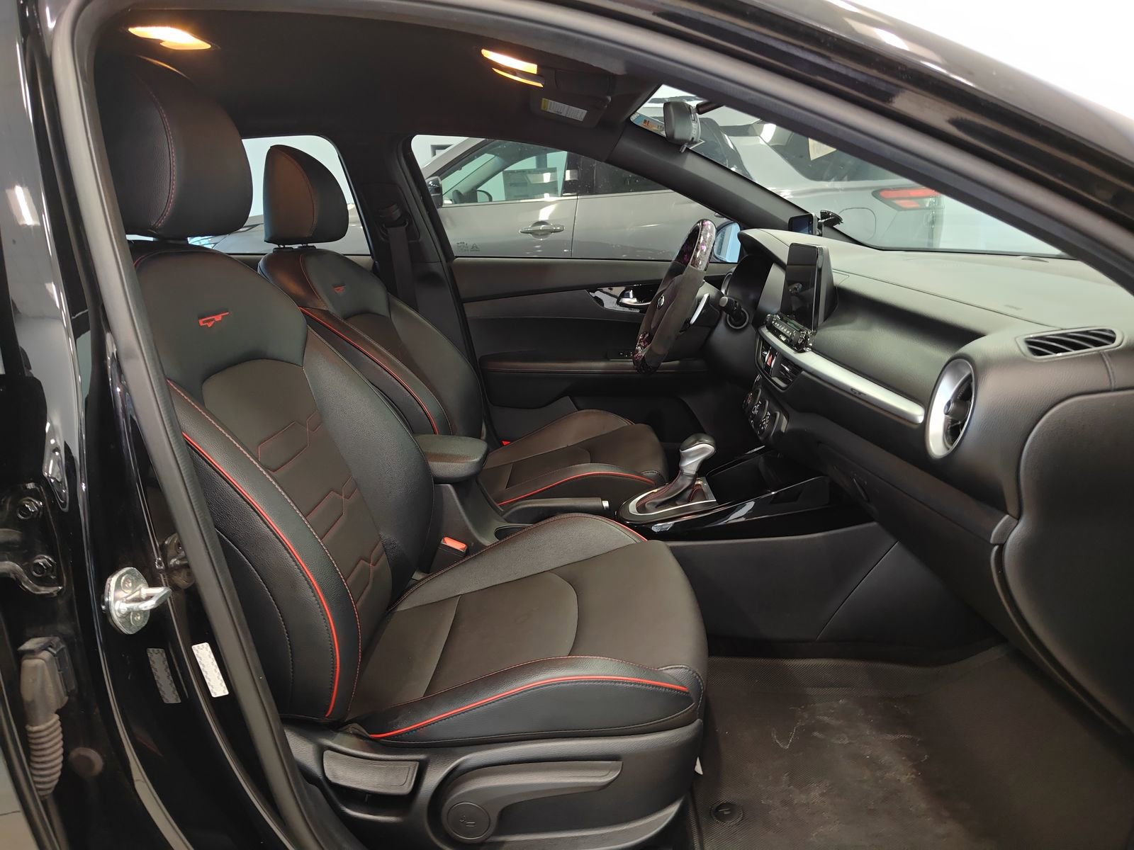 Used 2021 Kia Forte GT image 19