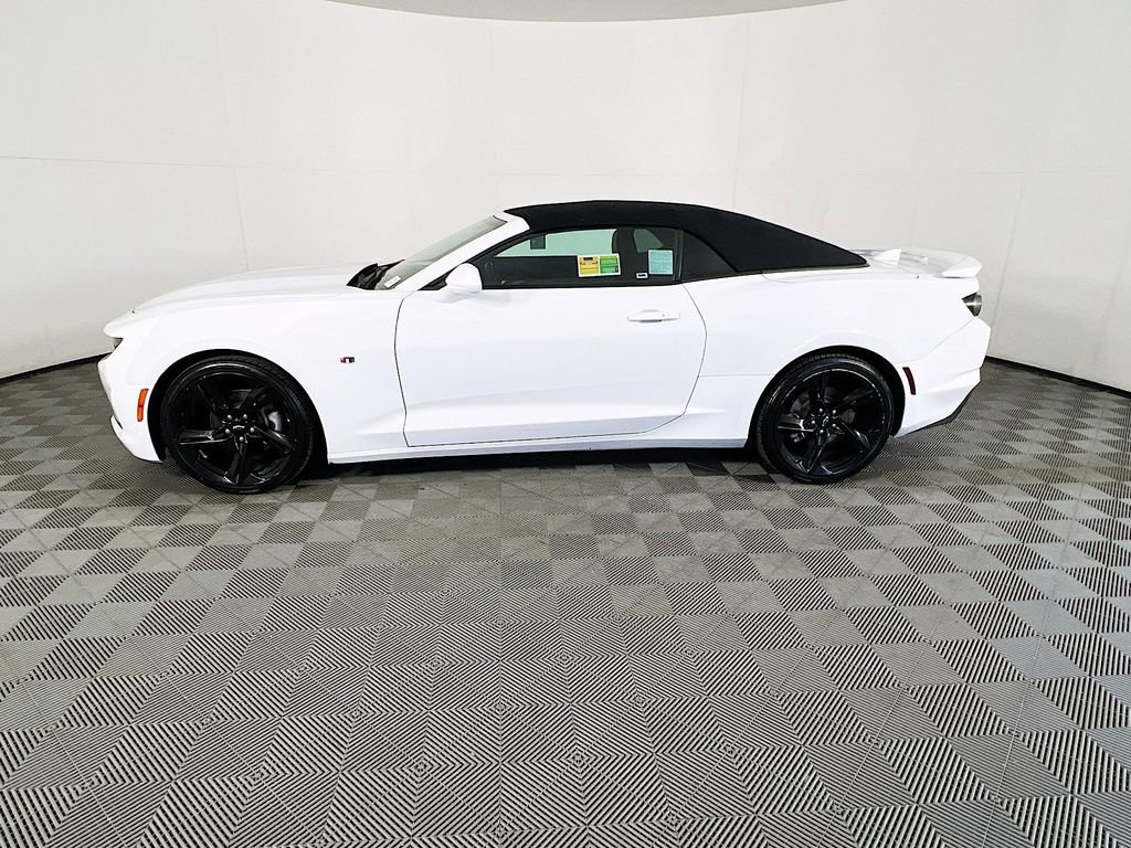 Used 2024 Chevrolet Camaro LT w/ RS Package RWD image 4