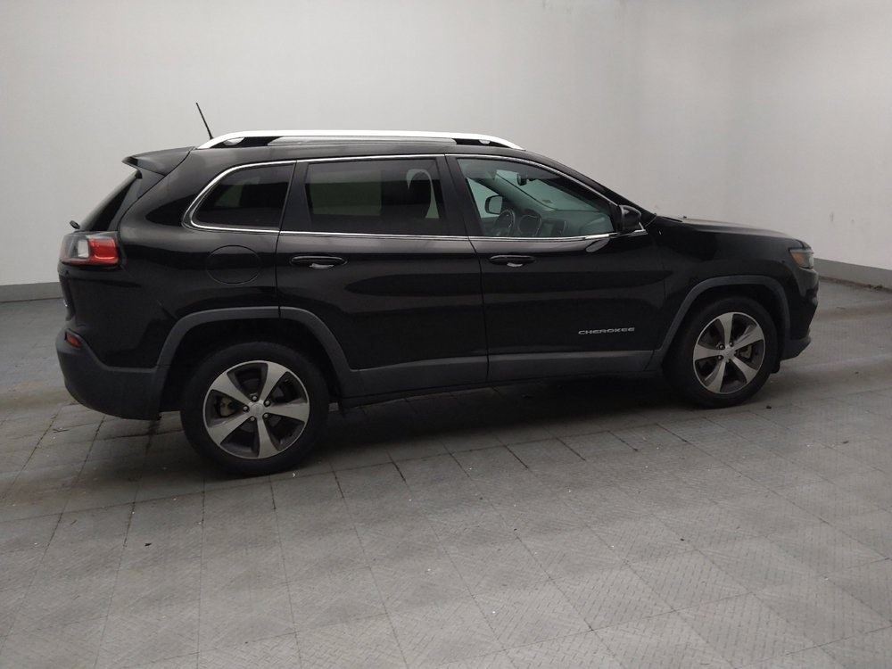 Used 2019 Jeep Cherokee Limited FWD image 10