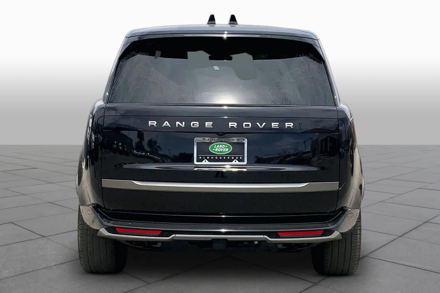 Certified 2024 Land Rover Range Rover SE AWD/4WD image 5