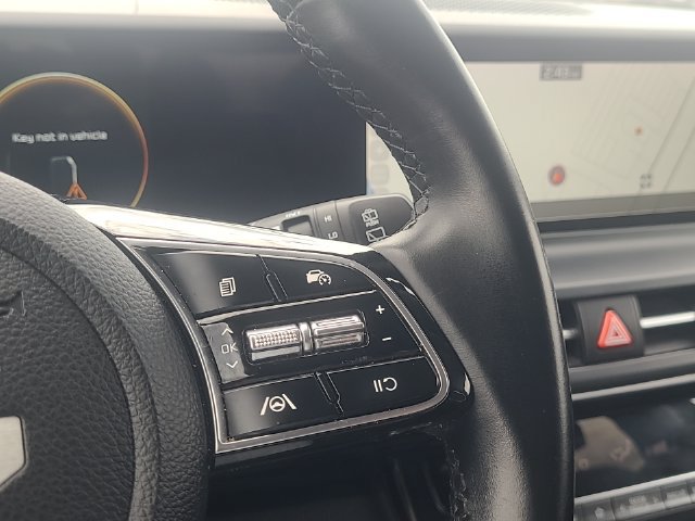 Used 2024 Kia Seltos S FWD image 19