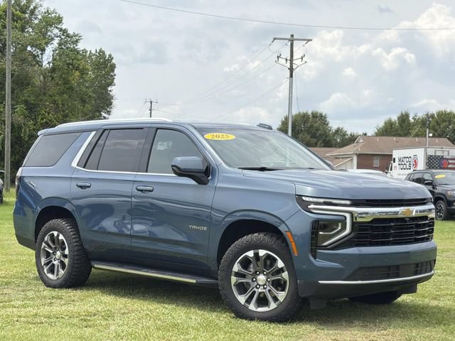 Used 2025 Chevrolet Tahoe LS RWD image 15