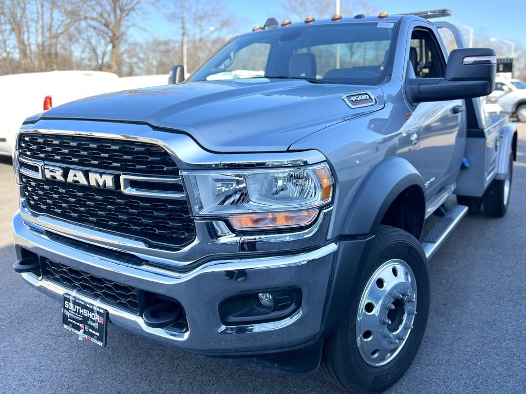 New 2024 RAM 4500 SLT w/ Quick Order Package 2YG SLT image 4