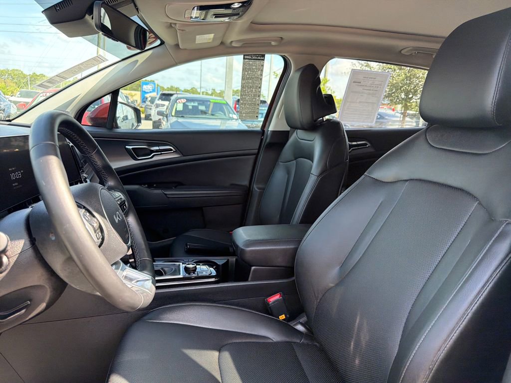 Used 2023 Kia Sportage SX image 16