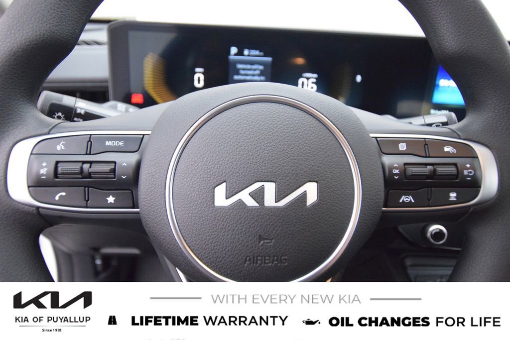 New 2026 Kia K5 LXS image 26