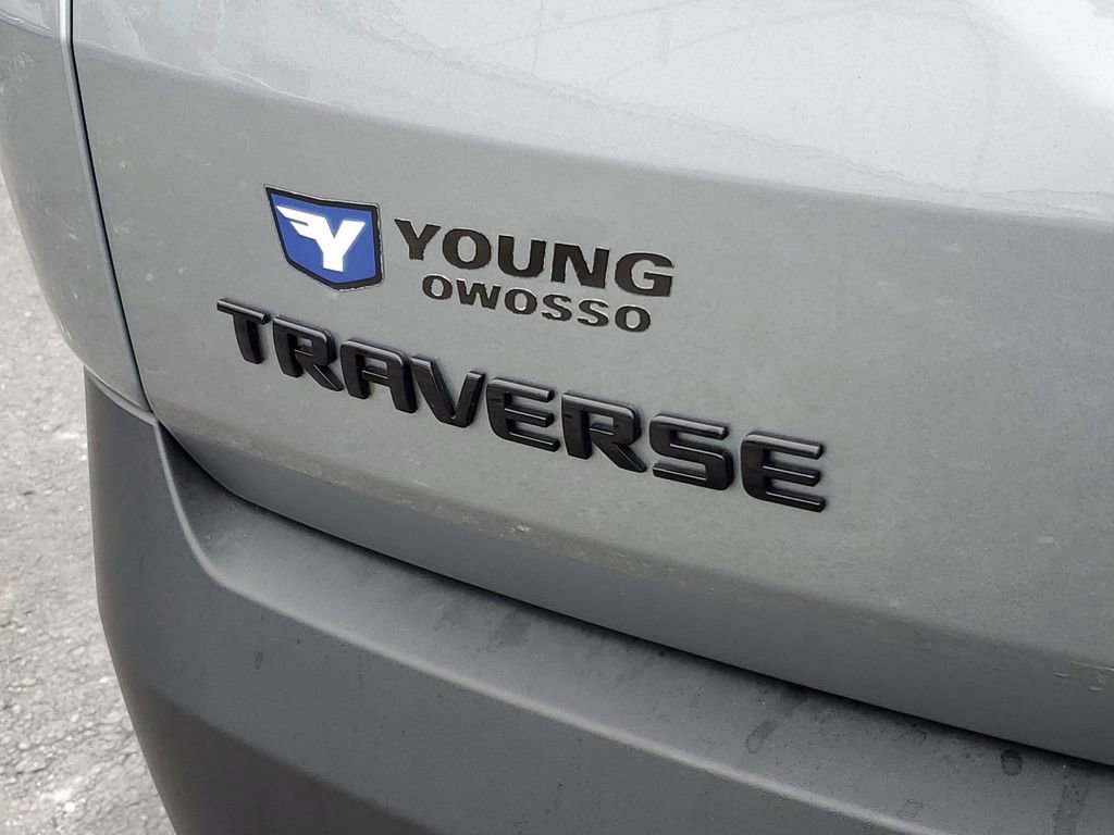 Used 2023 Chevrolet Traverse RS w/ LPO, Floor Liner Package image 34