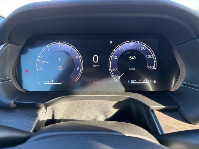 New 2025 Jeep Grand Cherokee L Limited image 15