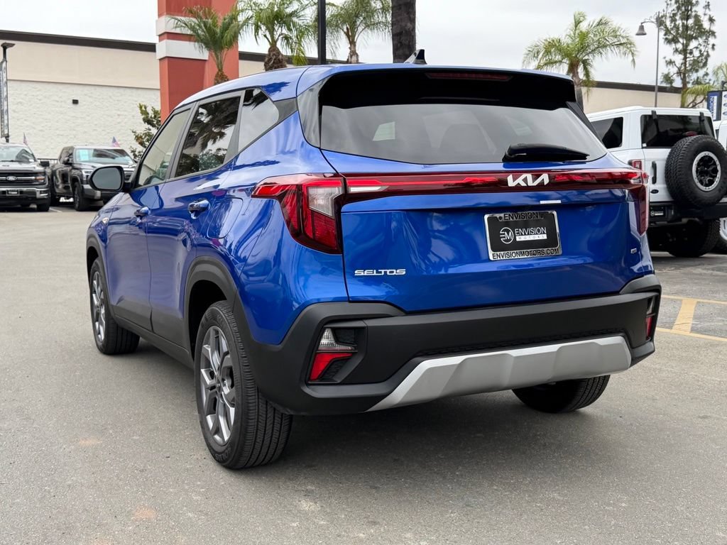 Used 2024 Kia Seltos LX AWD/4WD image 10