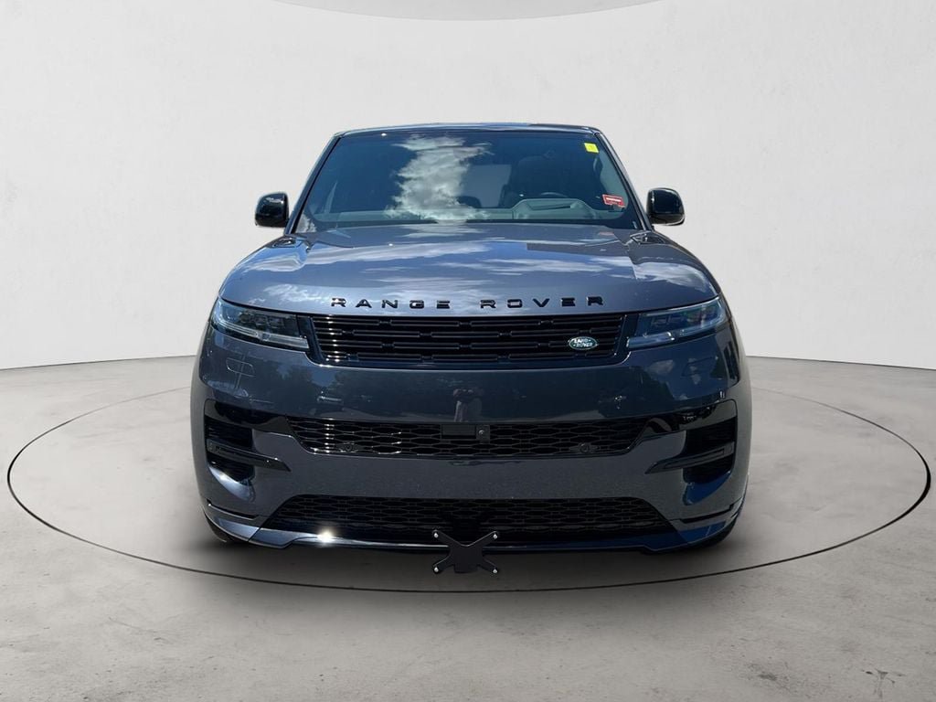 New 2026 Land Rover Range Rover Sport Dynamic SE AWD/4WD image 8