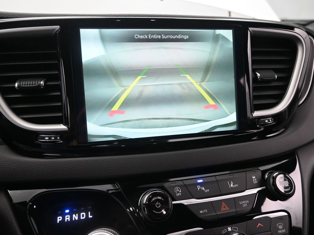 New 2026 Chrysler Voyager LX FWD image 35
