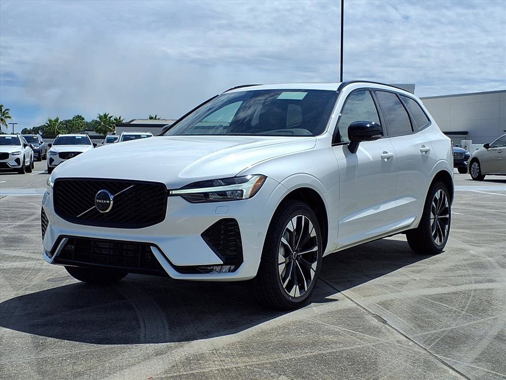 New 2026 Volvo XC60 B5 Plus w/ Protection Package Premier image 3