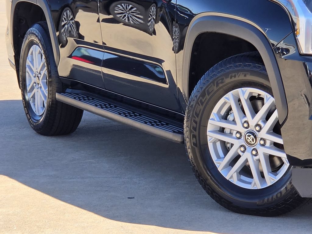 Used 2025 Toyota Sequoia SR5 AWD/4WD image 11