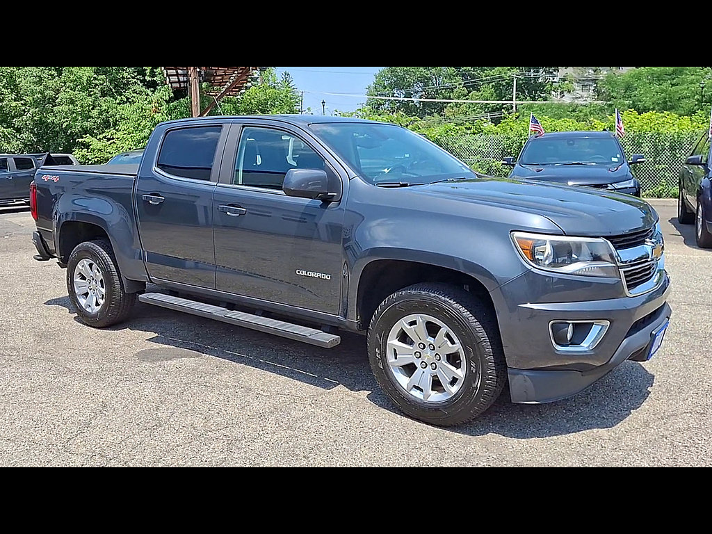Certified 2017 Chevrolet Colorado LT w/ LT Convenience Package AWD/4WD image 2