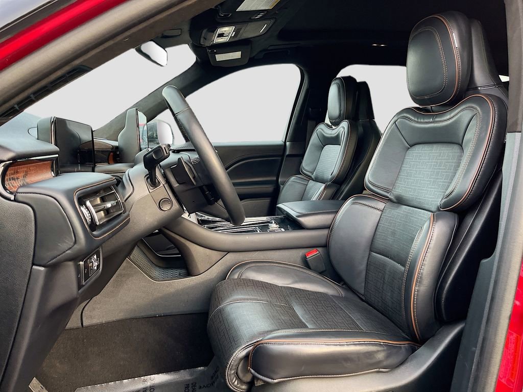 Used 2025 Lincoln Aviator Black Label image 20