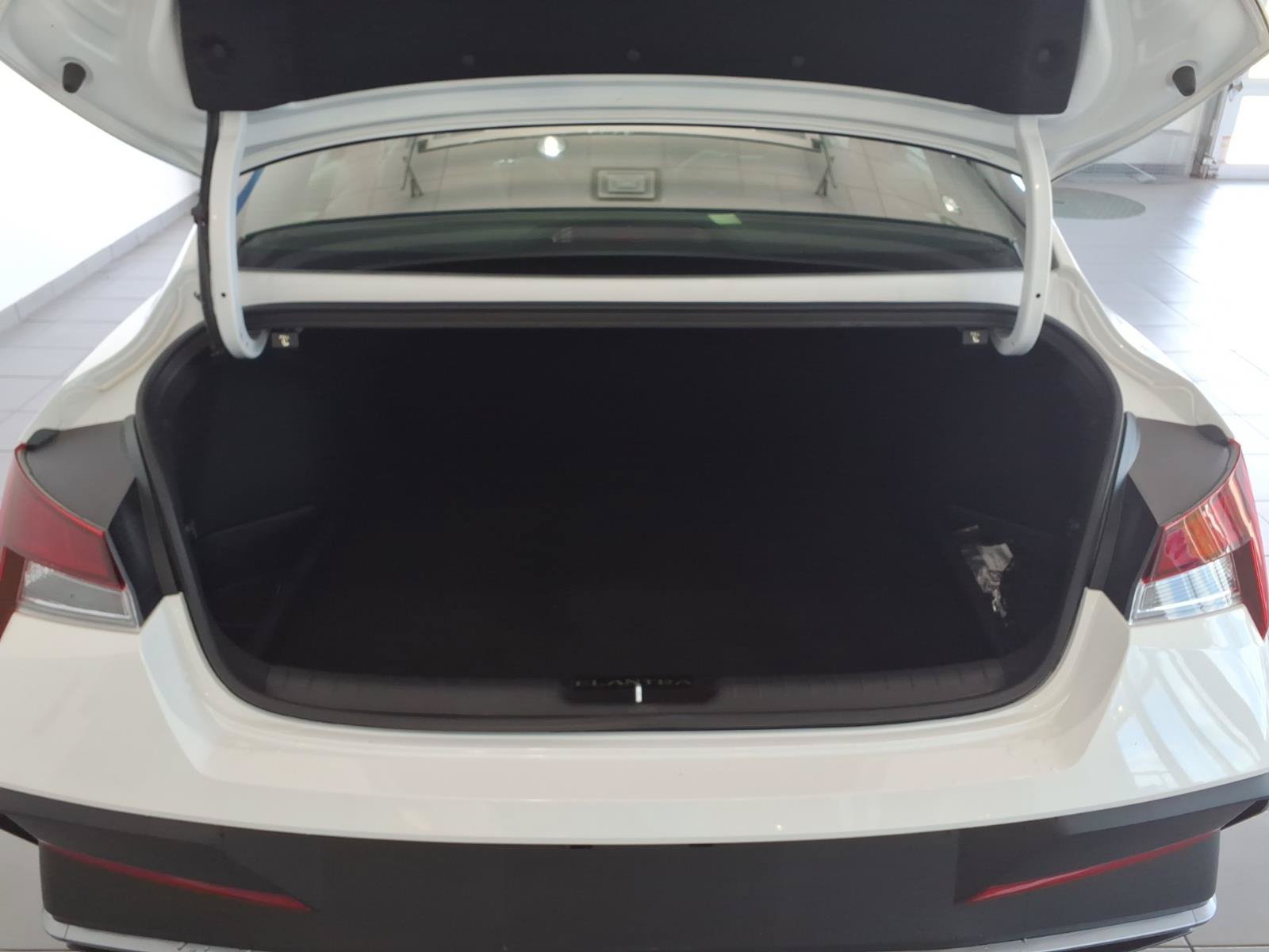 Certified 2025 Hyundai Elantra Sport w/ Cargo Package FWD image 17