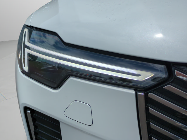 New 2026 Volvo XC90 B6 Plus w/ Protection Package Premier AWD/4WD image 9