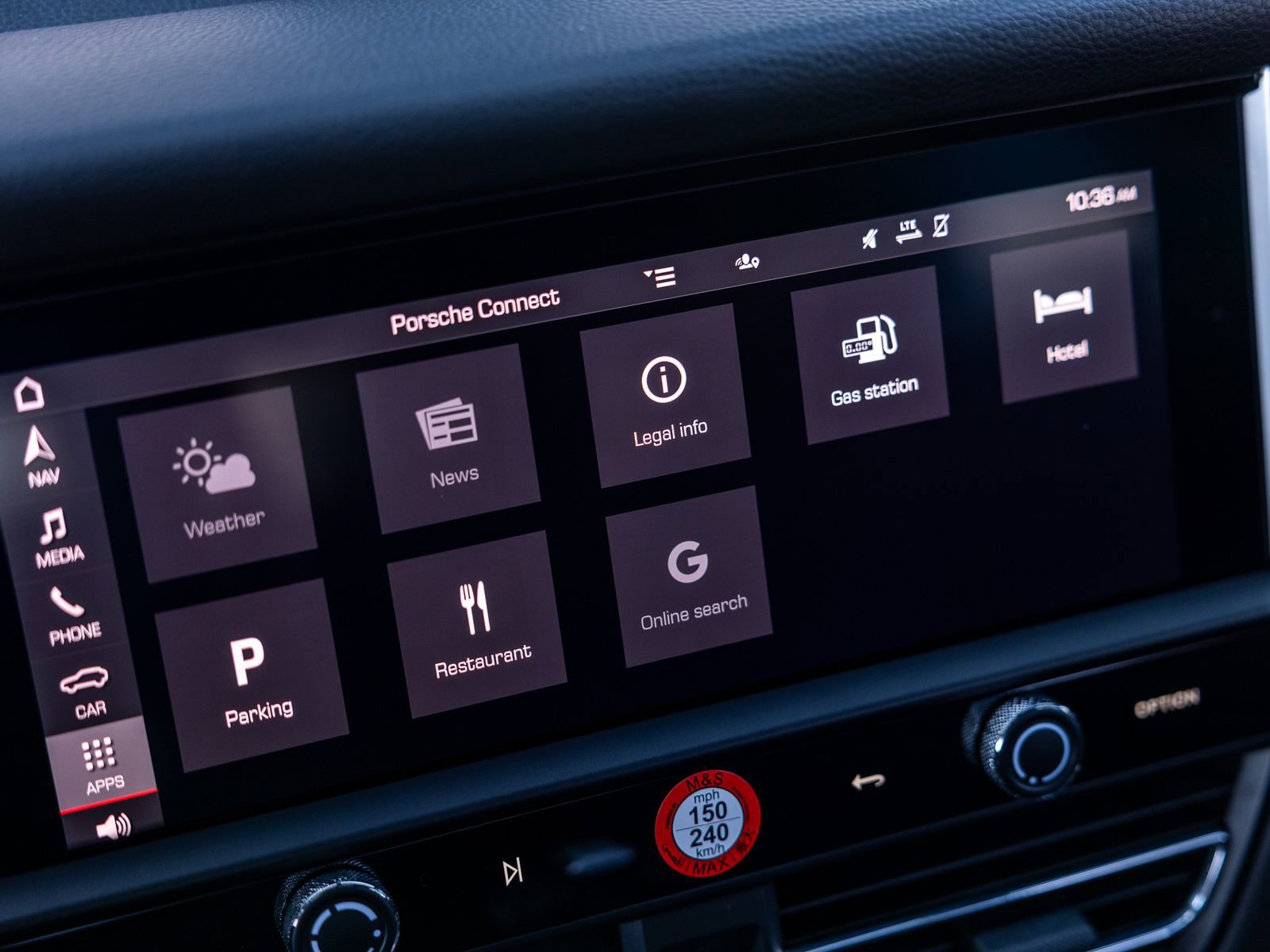 Certified 2024 Porsche Macan S AWD/4WD image 53