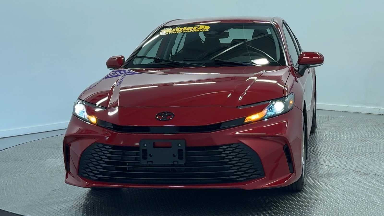 Used 2025 Toyota Camry LE w/ Convenience Package AWD/4WD image 3