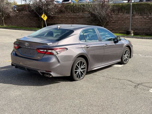 Certified 2023 Toyota Camry SE w/ Cold Weather Package FWD image 4